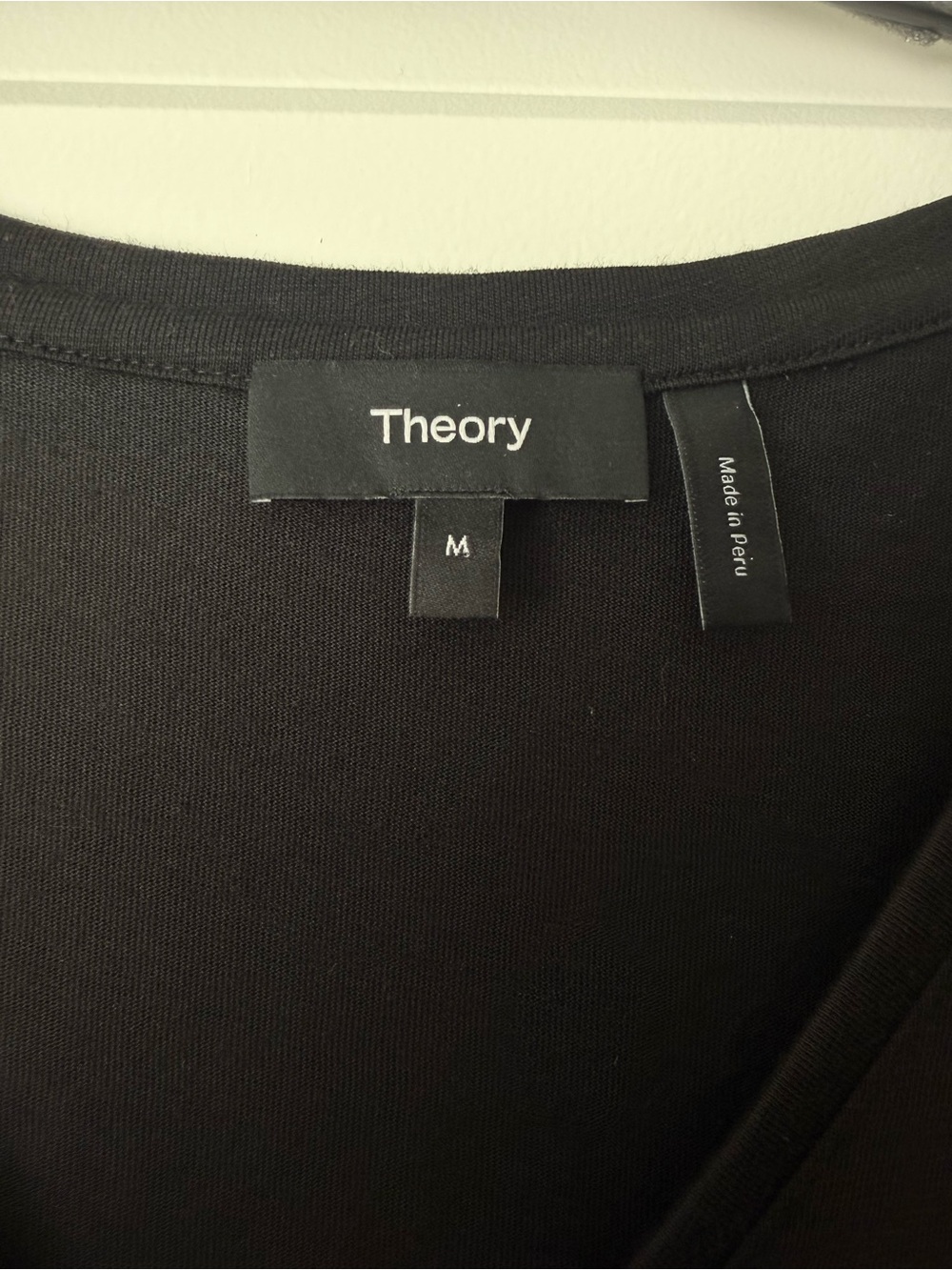 Theory Black V-Neck Short Sleeve Tee - Picture 3 of 5